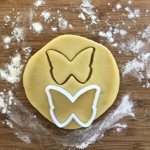 Butterfly cookie cutter, Butterfly party favor, Polymer clay Cutter, Fondant cutter, Jewelry cutter, Earring cutter, Moth cookie cutter