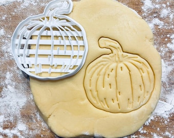Halloween Pumpkin Cookie cutter, Realistic pumpkin, Jack O Lantern, Craved pumpkin, spooky scary, Halloween decor, fondant clay cutter