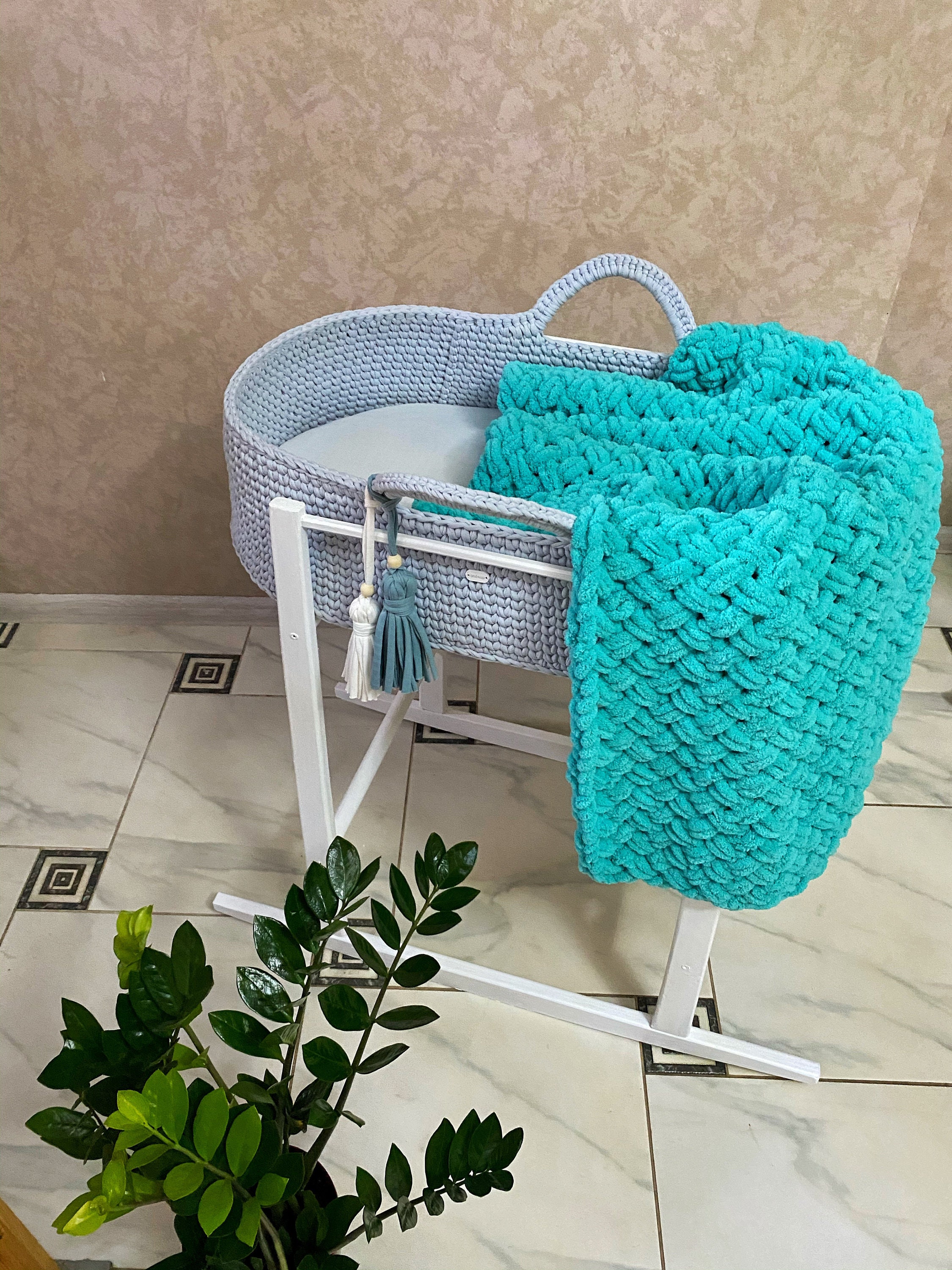 Baby Moses basket . Sleeping basket for babies . Baby crable . Etsy
