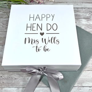 Hen party gift box |  Stag party gift box | Any text and colour | Luxury Gift Box | Bridal Party Gift Box | Bride to Be | Bridal Shower