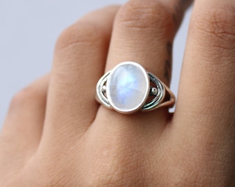 Natural Moonstone Ring/ 925 Sterling Silver Ring/ Handmade/ Moonstone Gemstone Ring/ Moonstone Jewelry/ Boho Ring/ Ring for Her/Mom