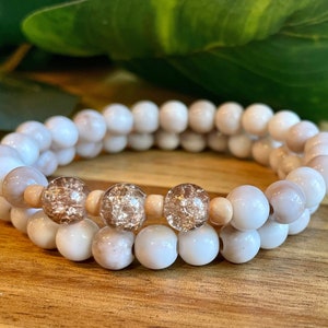 Beaded bracelets | neutral beads and gold glass beads | handmade bracelets | stretchy bracelets | elastic bracelet