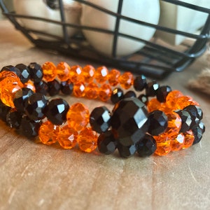 Beaded handmade bracelet for women | Halloween theme bracelet | black & orange beaded bracelet | stretchy bracelet | elastic bracelet
