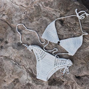 Top e calcinha ondulados | Conjunto de biquíni de crochê ajustável | Ajuste personalizado | Ideal para iniciantes e perfeito para usar na água
