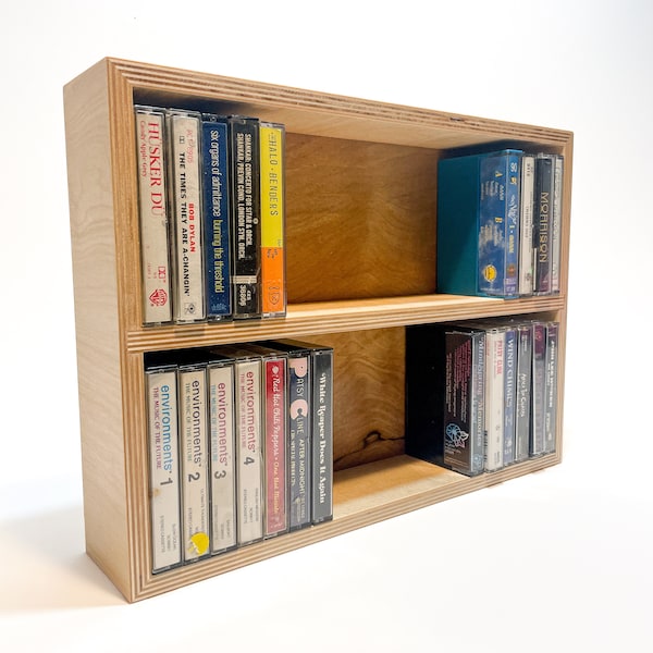 Étagère à cassettes minimaliste