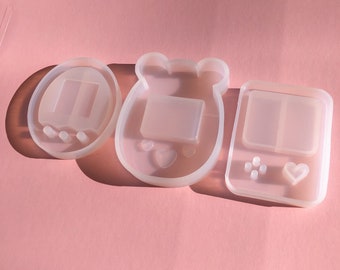 Tamagotchi mold bear cute kawaii epoxy resin mould DIY shaker