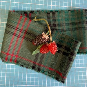 ROSS  TARTAN HANDFASTING