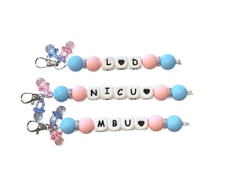 Enfermeira de UTI Neonatal | Enfermeira de Parto | Enfermeira de Pós-Parto | Chaveiro de Silicone com Contas em Formato de Cobertor de Bebê | Enfermeira Neonatal | Pingente Rosa e Azul | Presentes