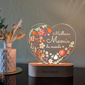 Customizable Heart Night Light Best Grandma in the World, Personalized Grandma Heart LED Lamp, Grandmother's Day Gift
