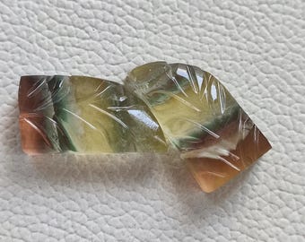 2 stuks Natuurlijke AAA Topkwaliteit Multi Color Fluoriet Cabochon Edelsteen Carving Paar Handgemaakte Edelsteen Losse Steen Voor Sieraden maken