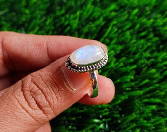 Beautiful Oval Shape Flashy Moonstone 925 Sterling Silver Ring Bohemian Silver Jewelry For Women Silver Hand Work With Natural Stone