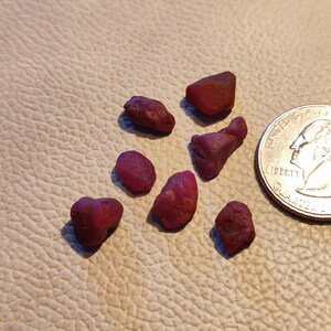 29Cts Natural Earth Minded African Ruby Raw Lot| Red Ruby Crystal Rough| Ruby Specimen Minerals| Natural Ruby Crystals from Madagascar