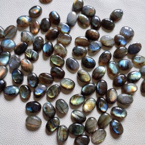 5 pezzi dal lotto di buona qualità Labradorite naturale Cabochon Gemstone Lot per la realizzazione di gioielli Pendente Dimensione ovale Forma gemma sciolta L13