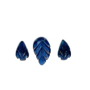 Hand Carved Blue Sapphire Leaf Set: Natural Gemstone Carvings