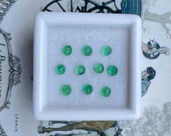 Natural Emerald Cabochons: 3mm Round Green Gemstones - 10PCS