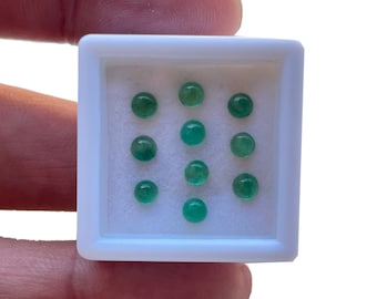 3.5mm Round Green Emerald Cabochon: Polished Gemstone