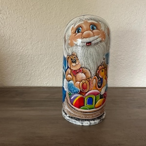 Matryoshka (nesting doll) with Santa Claus, 5 pieces