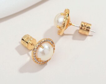 Perfect Gift for Her, Pearl Earrings, Round Halo Cubic
