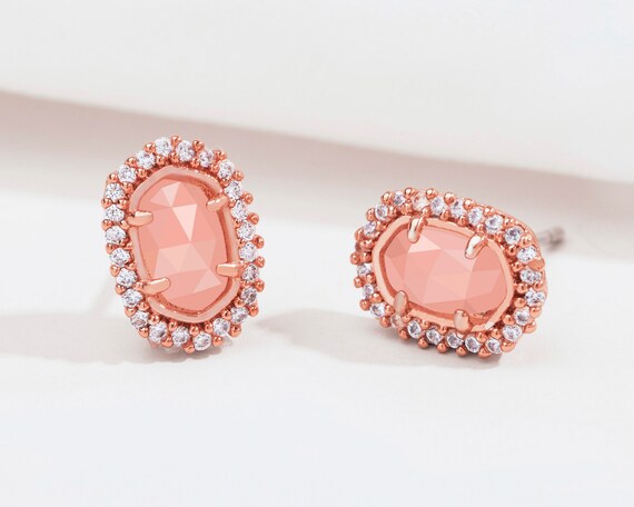 Rose Quartz Ring 14k Pink Gold-plated Silver with Cubic Zirconia Halo Rose Quartz Ring 14k Pink Gold-plated Silver with Cubic Zirconia Halo