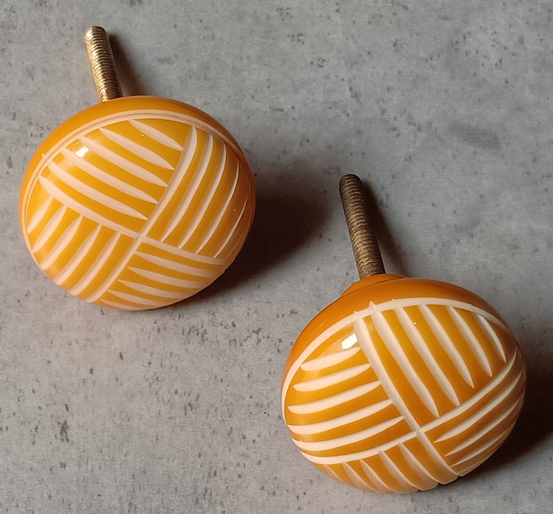 Gold White Round Shape Hand Painted Knobs Ceramic Drawer Pulls Cabinet Kitchen Door Handles Home Living Truongsinhhoc Com Vn Gold White Round Shape Hand Painted, Hand Painted Round Cabinet Knobs