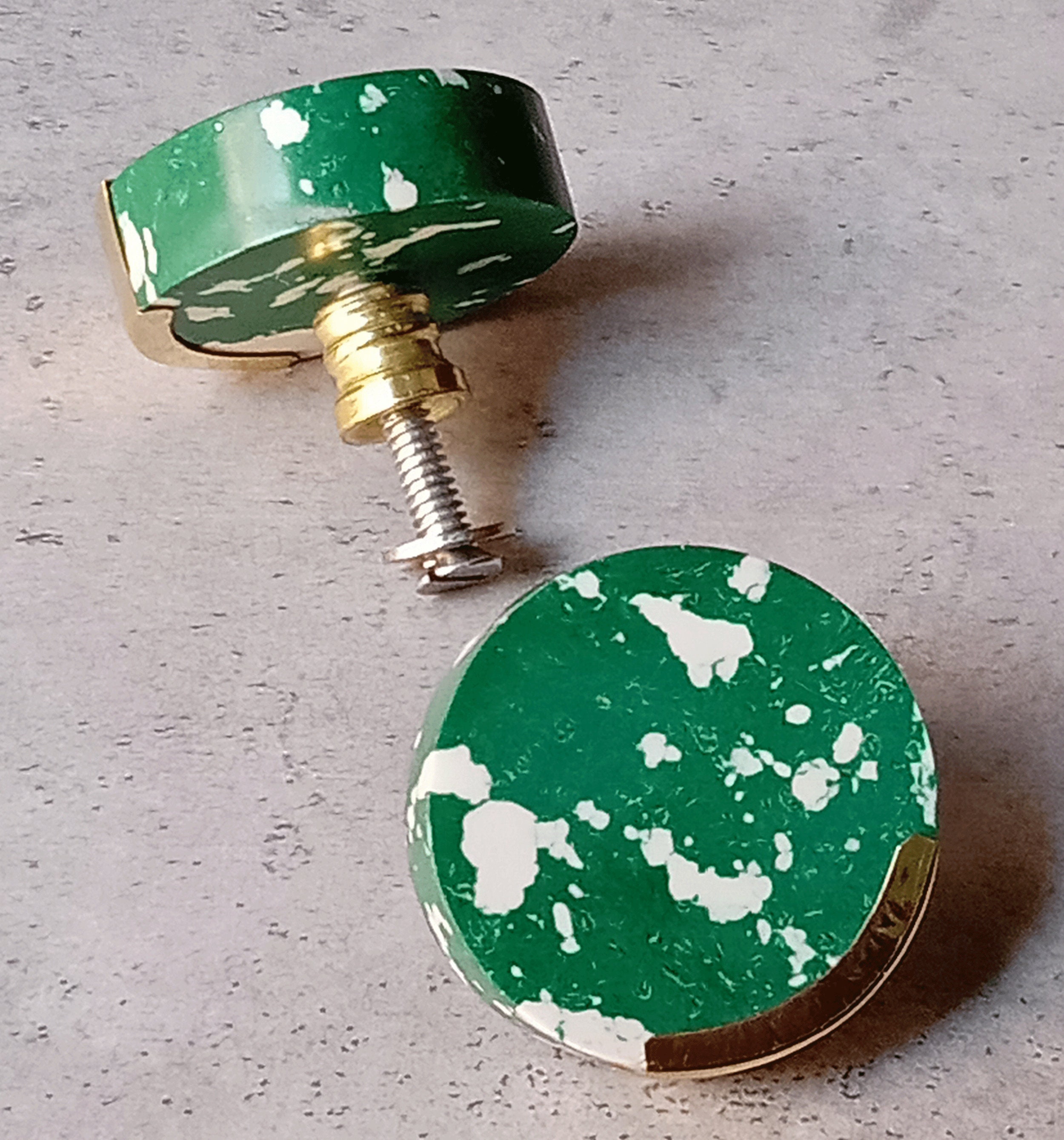 Perillas de gabinete de resina de punto verde y blanco | Etsy