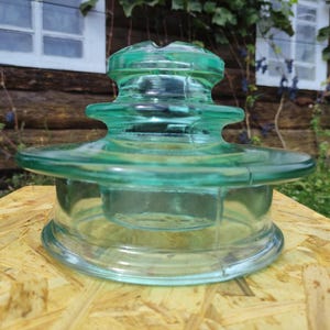 Turquoise Glass Insulator: ShS 20 ED, Modern Collectible Decor