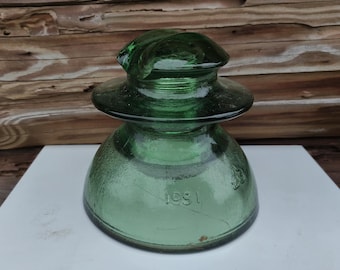 Vintage Glass INSULATOR *ShS 10D* 1991 Ukraine Green Antique Height-5.70&quot; Base Diameter -6.30&quot; Weight -68.5oz Lviv plant of glass insulators