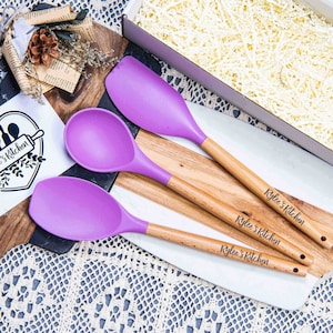 Personalisierte gravierte Pfannenwender und Rührlöffel, kreative Geschenke, Backgeschenk, Kochgeschenk, Mama Geburtstagsgeschenk, individuelles Geschenk für Mama
