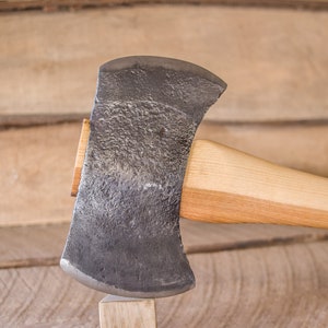 Unstamped (Western Pattern) - Vintage Axe - 3.75lbs & 36in