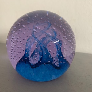 Vintage Caithness paperweight. cauldron vase. Blue and purple glass paperweight.  Caithness Cauldron paperweight. Scottish paperweight gift