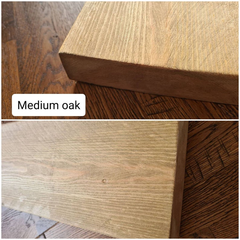 K&ouml;nnte beinhalten: Nahaufnahme einer Holzplanke mit einer mittleren Eichenbeize. Die Holzmaserung ist sichtbar und die Planke hat eine leichte Kr&uuml;mmung.