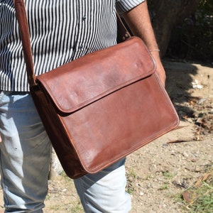 13/15/16 inch leather satchel shoulder bag, Leather Messenger bag, Leather Laptop bag, Handmade Crossbody bag for Men & Women, Best Gift image 1