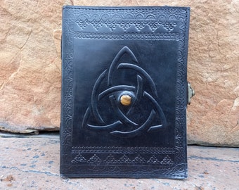 Handmade Leather journal Notebook, Triquetra Embossed Leather Journal for Women and Men, Travel Notebook, Journal for Writing, Unlined Paper
