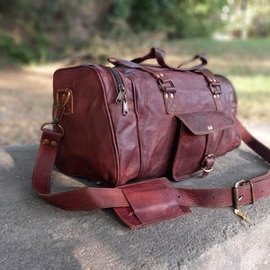 Handmade Leather Duffle Bag: 20-inch Travel Weekender