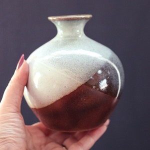 Jarrón de cerámica esmaltada superpuesta de Robert Maxwell - Jarrón vintage de cerámica de estudio moderno Midentury