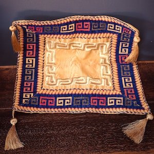 Embroidered Key Gold Damask Pillowcase with Gold Tassels - Vintage Decorative Pillow Cover