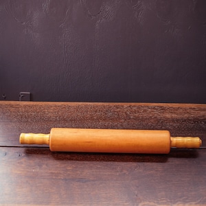 Wooden Rolling Pin - Vintage Wood Rolling Pin