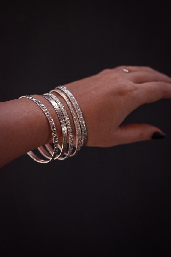 Stacking Bangles like a Pro – Biella Vintage