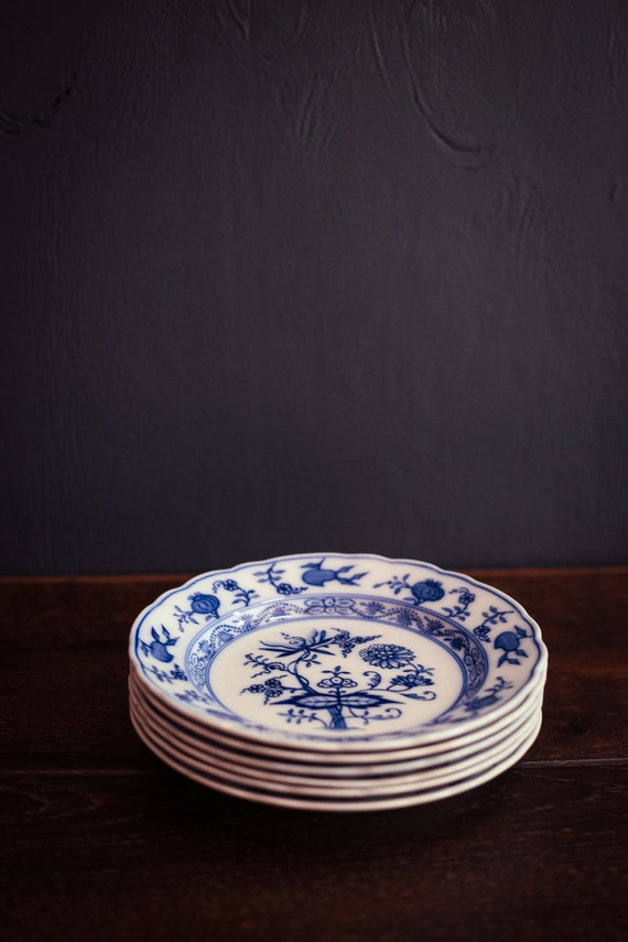 Blue Onion Villeroy & Boch Dresden Saxony Dessert/salad Plate Set