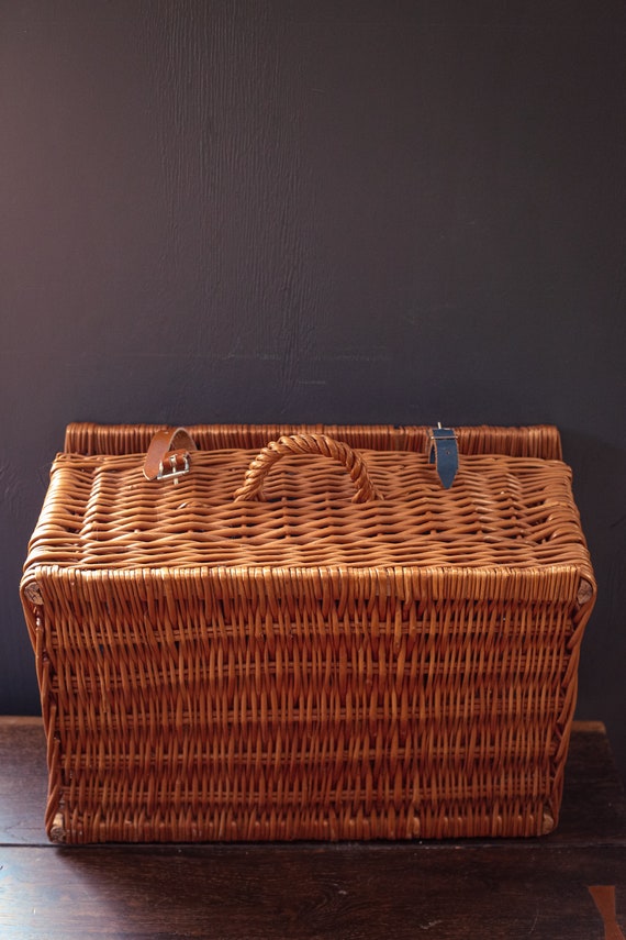 Large Wicker Rattan Picnic Basket with Organizer … - image 7