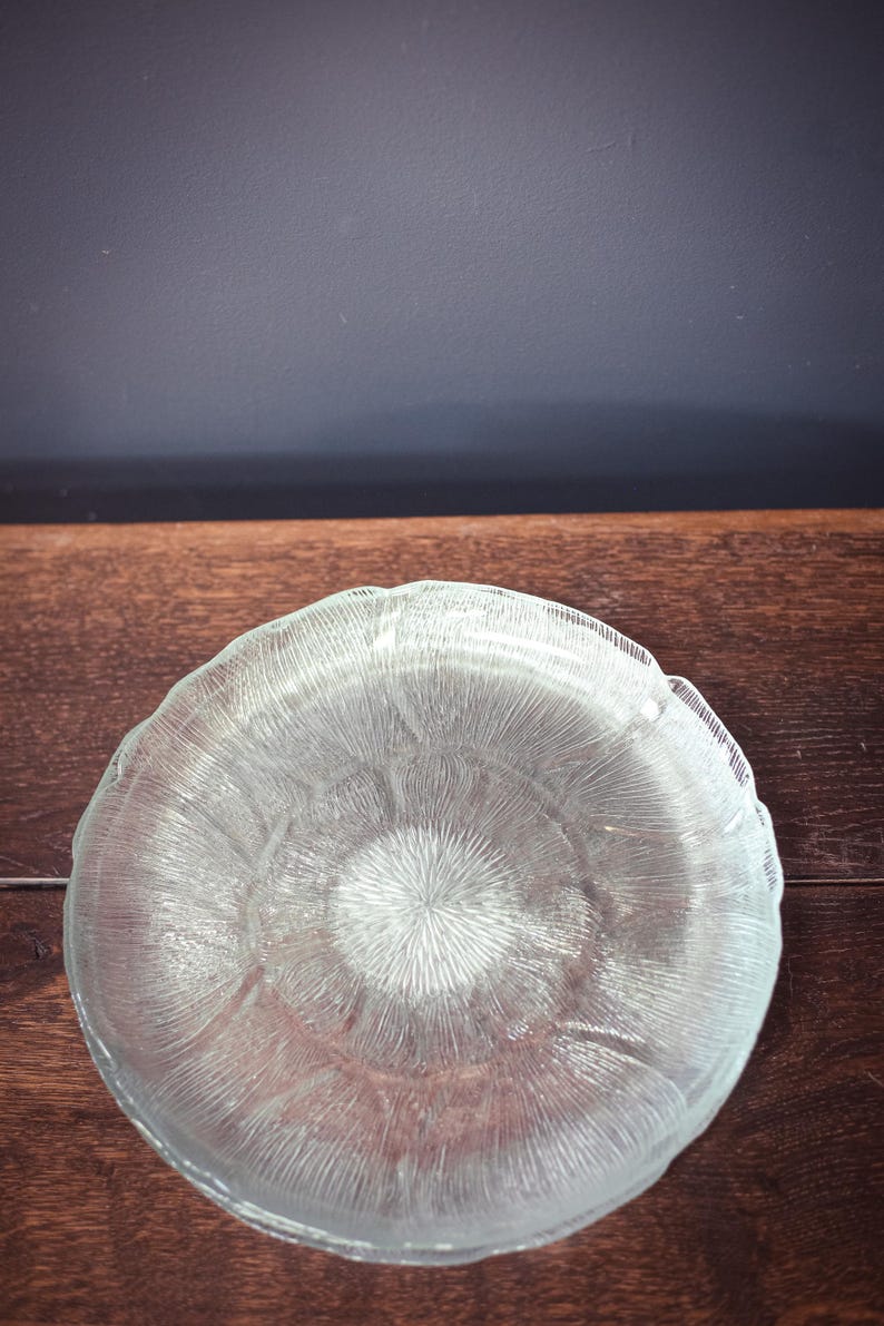 Set of 4 Arcoroc Fleur Large Dinner Plates - Vintage Glass Tableware - Etsy