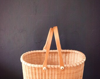Skinny Nantucket Basket With Handles & Flat Wood Bottom