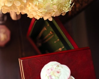 Rose Printed Heart Shaped Porcelain Lidded Ring Dish - Heart Jewelry Box