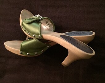 green satin adelaide shoe