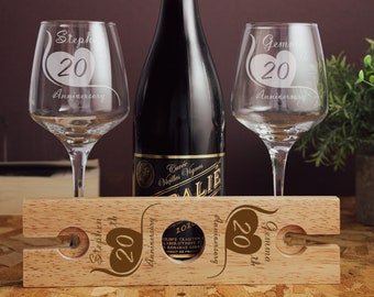 Personalised 20th Wedding Anniversary Engraved Wine Glass Butler Caddy Gift Set | 20th Anniversary Gift for Couples | 20 Years Married Gift