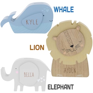 Hucha personalizada grabada / Hucha con forma de animal para regalo de bebé recién nacido / Hucha para niños y niñas / Regalos para niños con forma de león, ballena y elefante