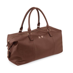 Week-end brodé personnalisé | Fourre-tout pour bagages | Sac de voyage personnalisé | Aspect cuir 30 L pour la nuit | Marron/havane ou noir