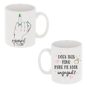 Juego de regalo de taza y/o posavasos de compromiso personalizados / Regalos de compromiso / Regalos para prometidas / Diseño personalizado para el dedo anular / Taza para novias comprometidas