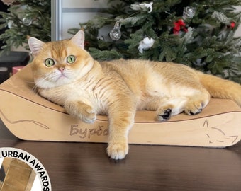 Genoemd houten kattenkrabbed, housewarming cadeau voor kattenliefhebber, krabmeubel voor binnen