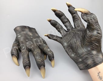 Predator Hands Cosplay Gloves – Realistic Warrior Costume Accessory